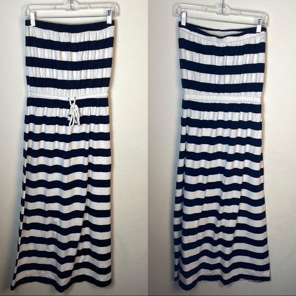 Old Navy Blue And White Striped Strapless Maxi Dress Size S - Picture 1 of 9
